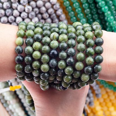 Southern Jade Round Bead Natural Crystal Gemstone Różne rozmiary korali