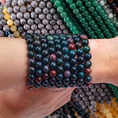 Krwawy Kamień Okrągłe koralik naturalny kryształ kamienie szlachetne Luźne struny koralików do robienia biżuterii DIY