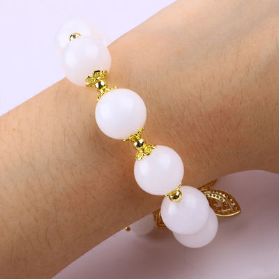 Naturalny biały achat 14mm Kryształowy pojedynczy krąg Ręka String Butterfly Charm Bracelet For Gift