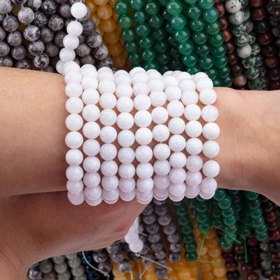 Biały Jade Luźne struny korali Semi-drogocennego Kamienia Kryształowy naturalny kamienie szlachetne do robienia biżuterii DIY