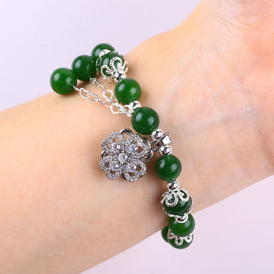 8MM Ciemniejszy zielony Jade Stone Z Spinner Flower Charm Duchowe uzdrawianie Okrągły kształt Stretch Bead Bracelet