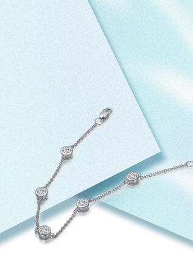 Błyskotliwy 925 Sterling Silver Moissanite Diamentowa bransoletka kobiety